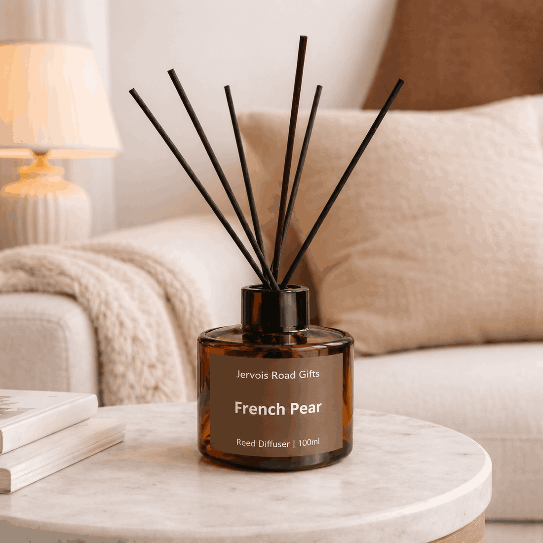 Reed Diffuser vs Candle: Which Is Better for Your Home?