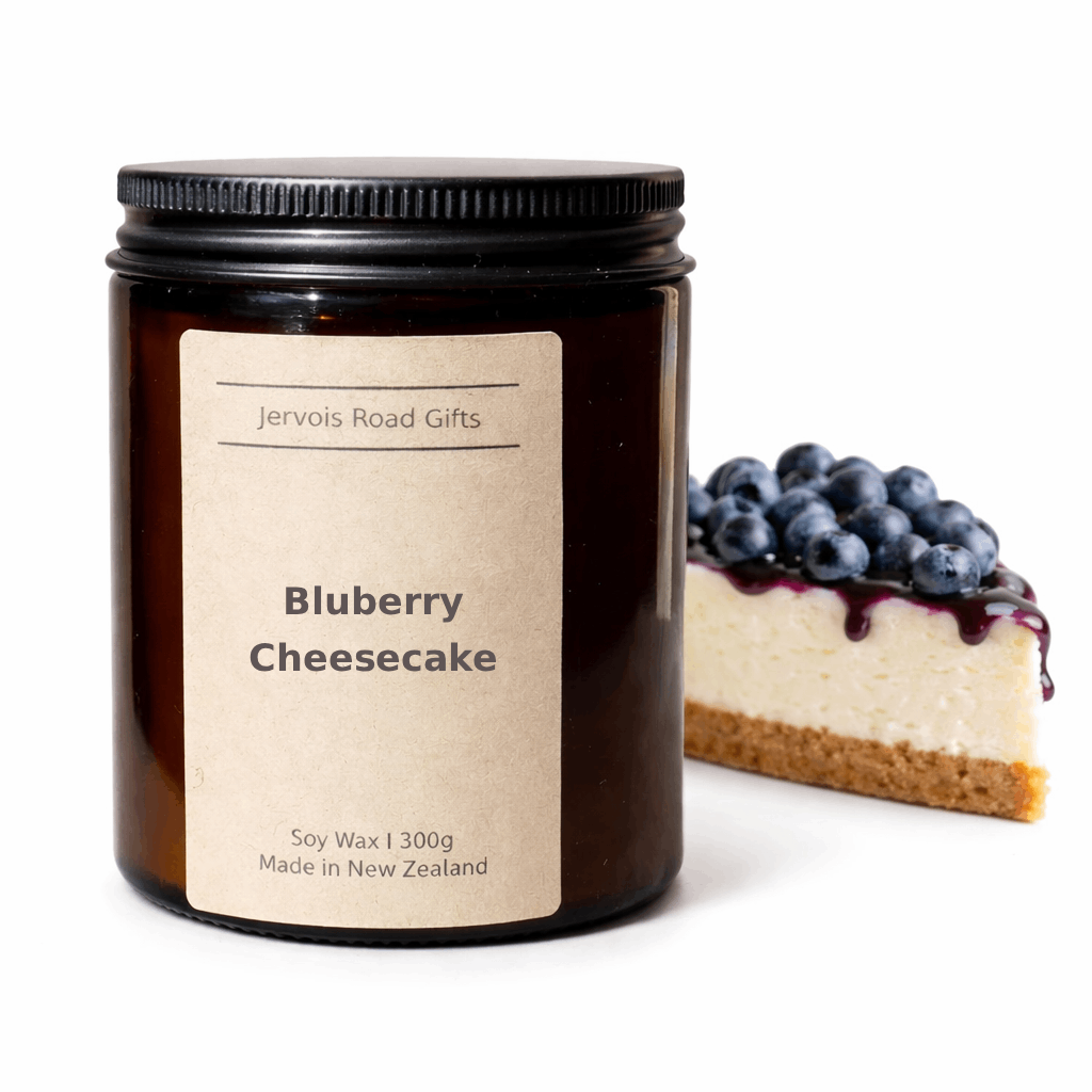 Soy candle in amber jar with kraft Medium label – Blueberry Cheesecake – by Jervois Road Gifts